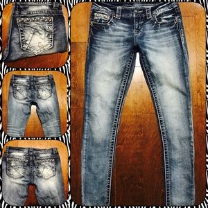 ** Miss Me Sz 27 Skinny Jeans **